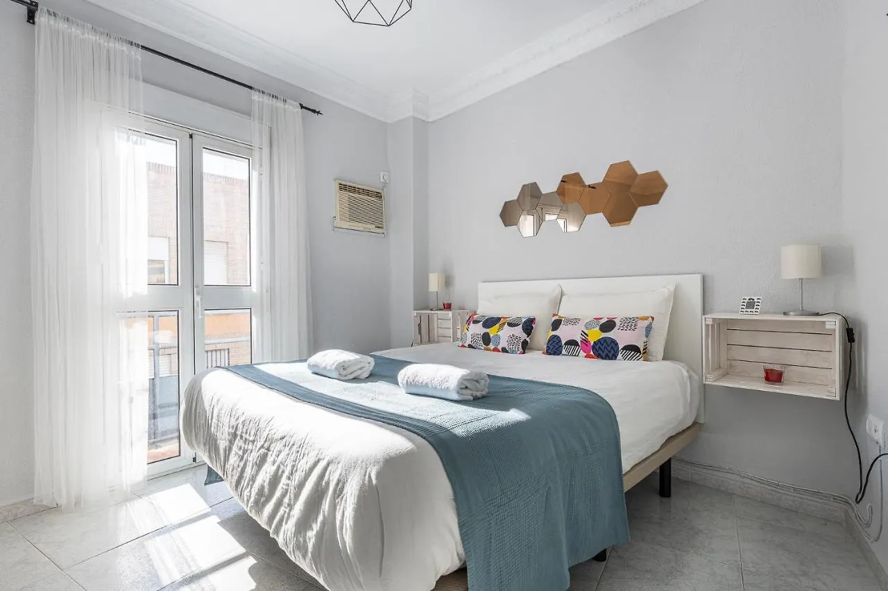 Pureza Dreams De Sevilla Oasis En Triana location