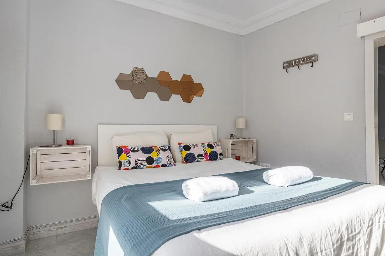 Pureza Dreams De Sevilla Oasis En Triana 스페인