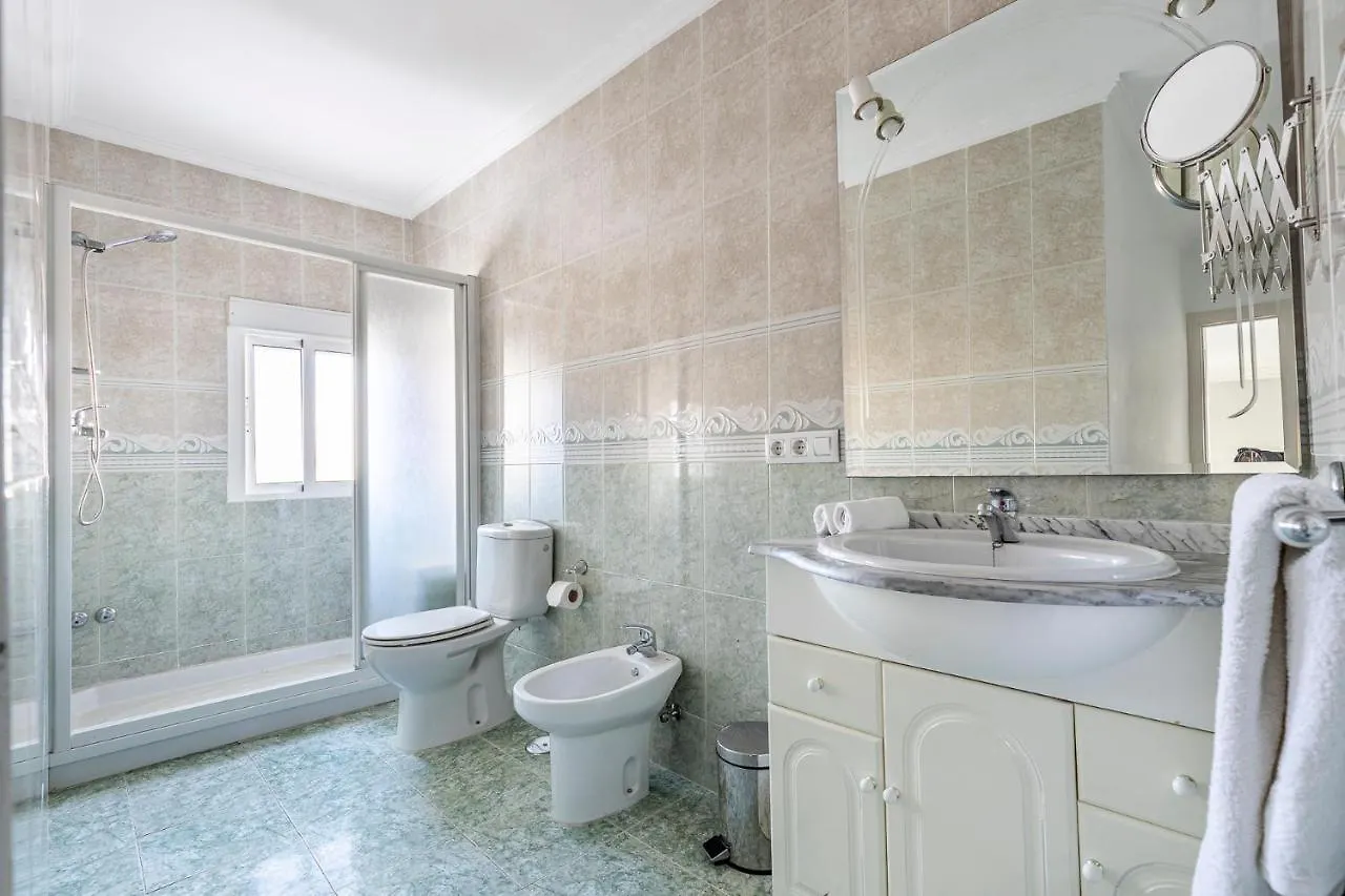 Pureza Dreams De Sevilla Oasis En Triana 0*, 세비야 스페인